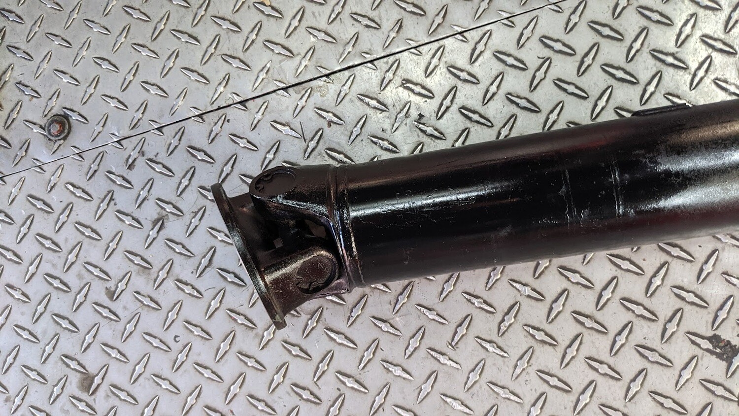 ROLLS ROYCE SILVER SHADOW PROPELER SHAFT UG12530