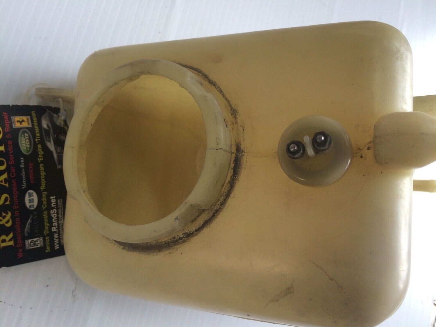 Rolls Royce Silver Spirit Spur COOLANT RESERVOIR TANK READY TO SHIP UR21372