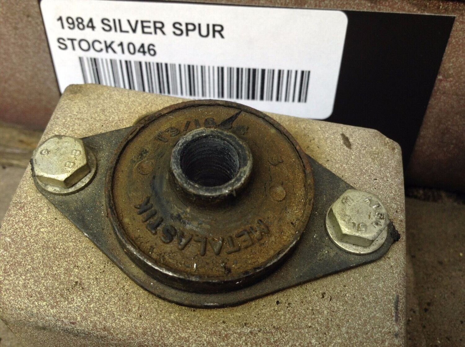 84 Rolls Royce Silver Spur Spirit Window Motor Mounts UB12609