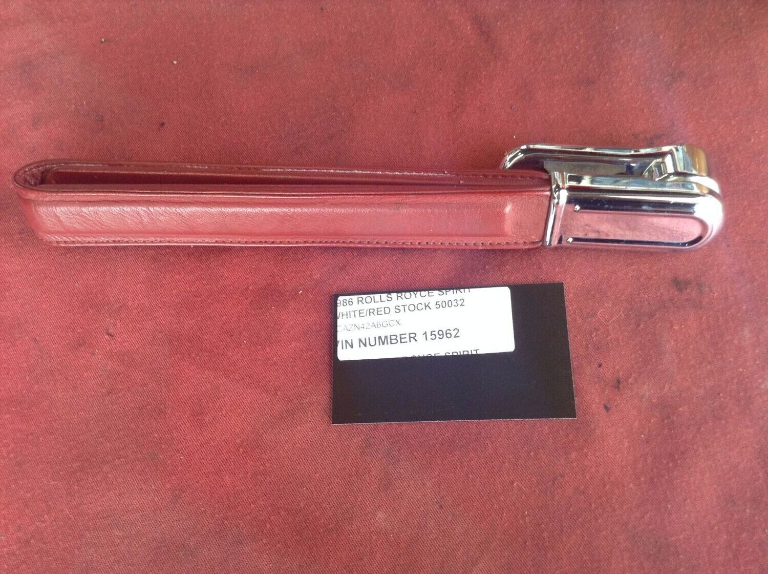 81-99 ROLLS ROYCE SILVER SPIRIT DAWN RIGHT and left REAR GRAB HANDLE red PAIR