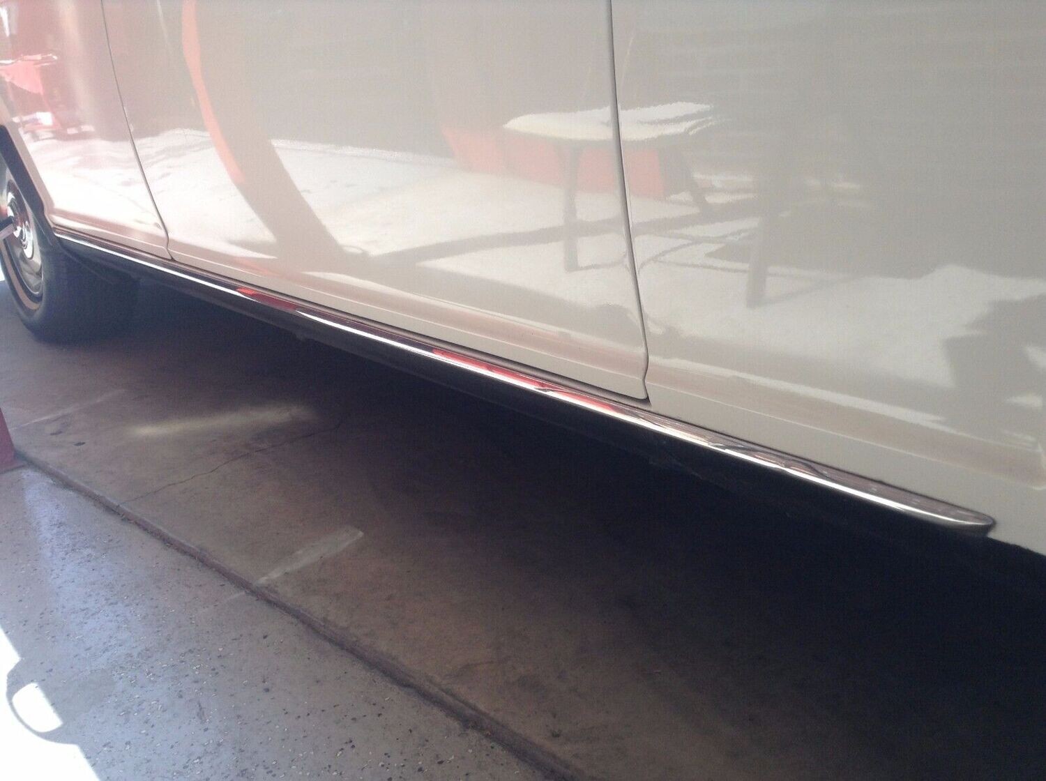 ROLLS ROYCE SPIRIT BENTLEY MULSANNE SWB RIGHT SIDE ROCKER PANEL moulding