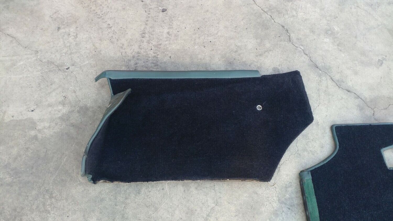 ROLLS ROYCE SILVER SPUR bentley Turbo R REAR trunk carpet sides