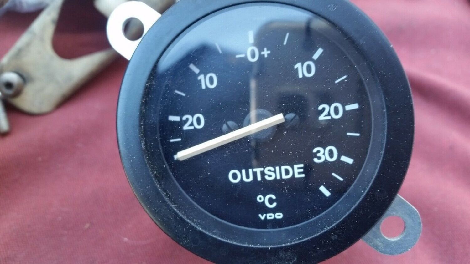 76 TO 79 ROLLS ROYCE SILVER SHADOW OUTSIDE TEMP METER GAUGE