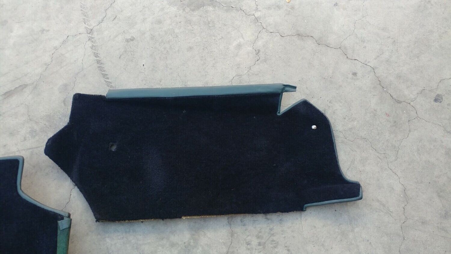 ROLLS ROYCE SILVER SPUR bentley Turbo R REAR trunk carpet sides