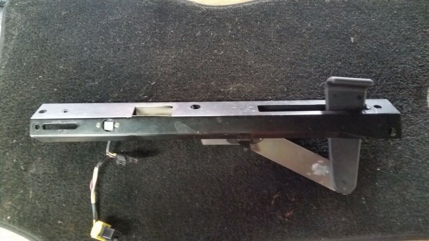 94 - 99 BENTLEY TURBO RL ROLLS SPUR  RELEASE HANDLE ASSEMBLY BONNET HOOD