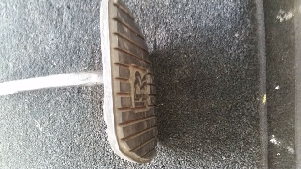 65 - 80 ROLLS ROYCE SILVER SHADOW WRAITH FOOT BRAKE PEDAL RR UR5141