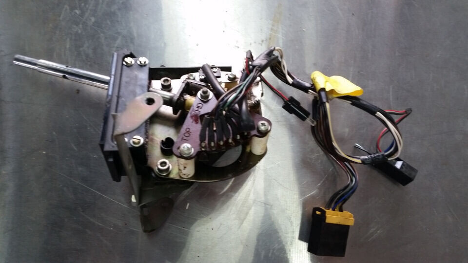 97 BENTLEY TURBO R RL SHIFTER LEVER CONTROL SWITCH GEAR CHANGE