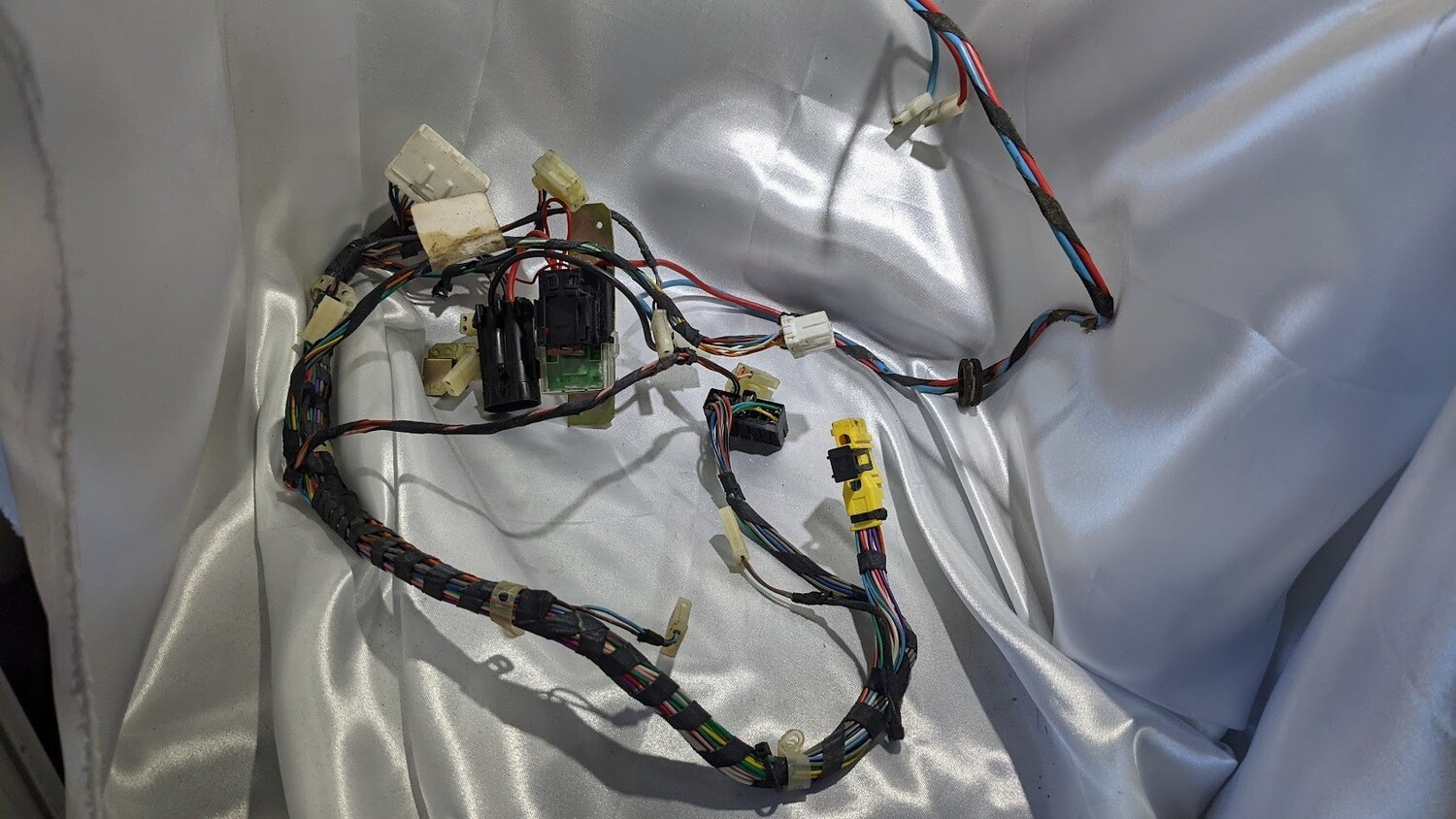 FERRARI 360 PART AIR CONDITIONING CONTROL UNIT main harness 65229900
