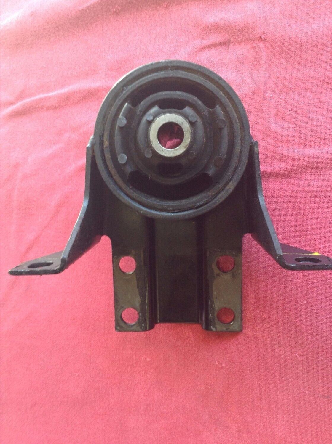 84 ROLLS ROYCE SILVER SPUR DIFFERENTIAL MOUNT