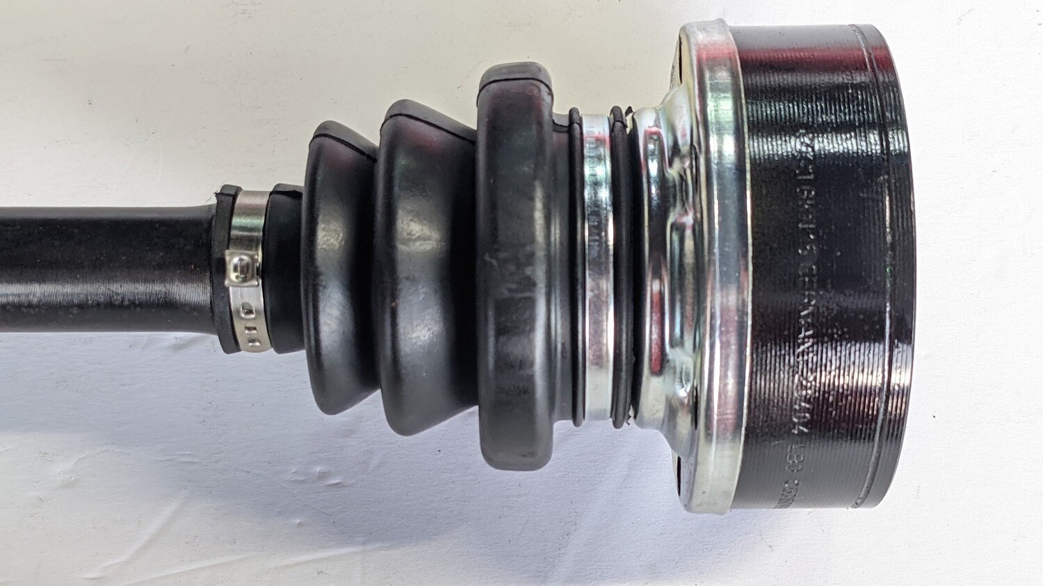FERRARI PARTS AXLE SHAFT DRIVE REBUILT 103885 -