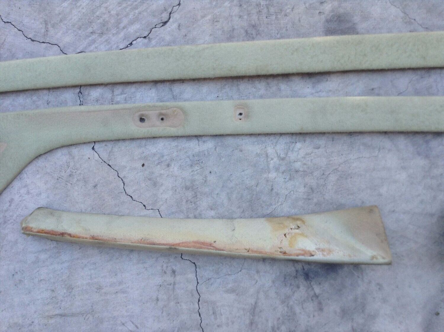 DISCARD 84 ROLLS ROYCE SILVER SPUR C PILLAR HEADLINER TRIM TAN BUNDLE