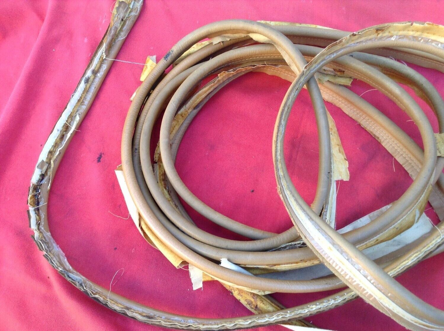 DISCARD 84 ROLLS ROYCE SILVER SPUR LEATHER HEAD LINER PIPING