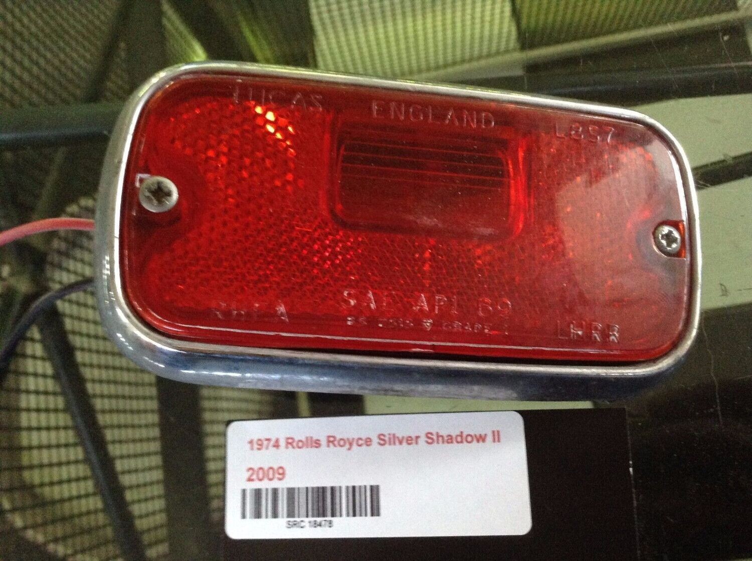 65 - 80 ROLLS ROYCE SILVER SHADOW LEFT REAR RED LAMP ASSEMBLY &amp; LENS