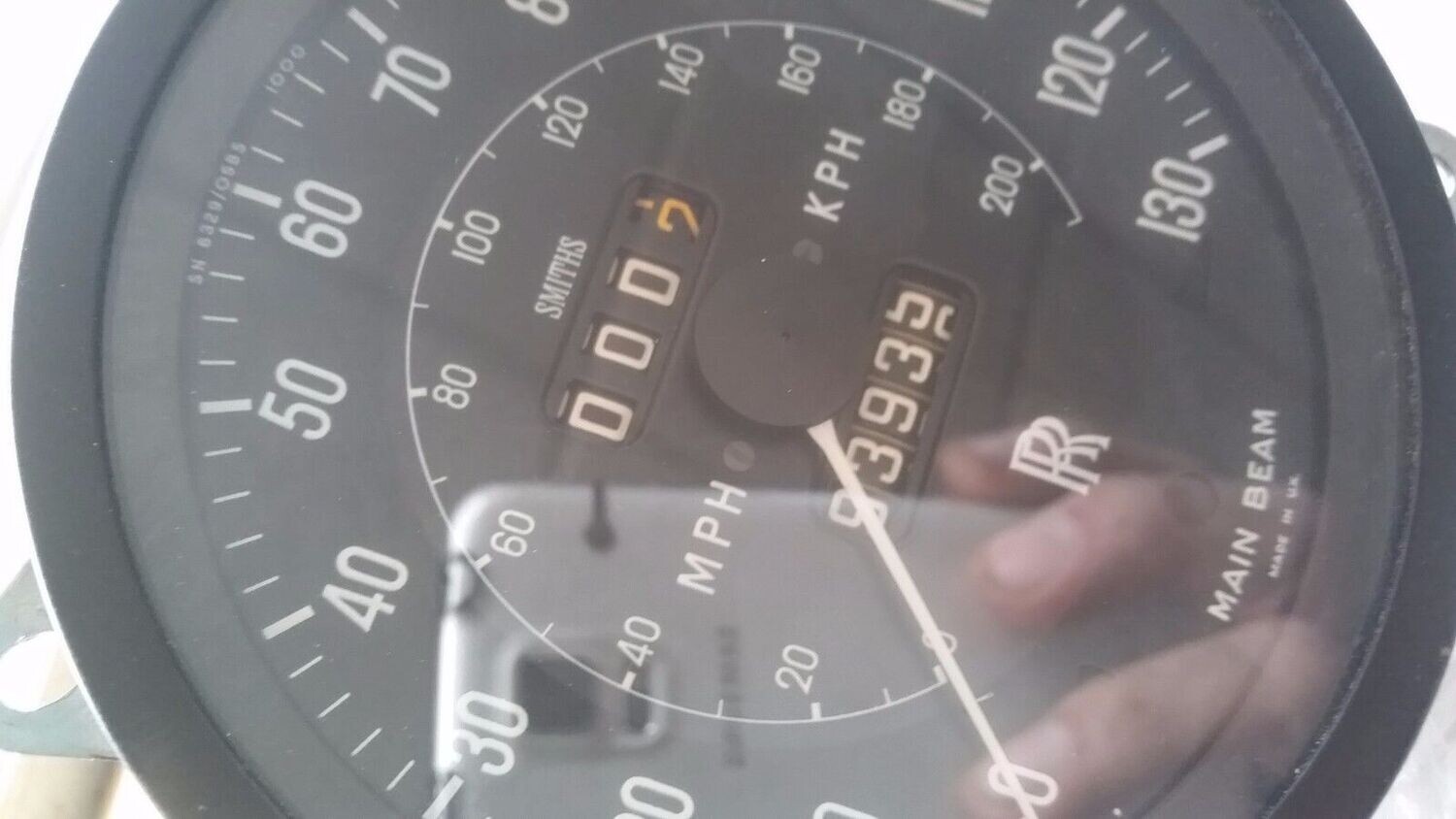 65 - 80 ROLLS ROYCE SILVER SHADOW SMITHS SPEEDOMETER UD18203