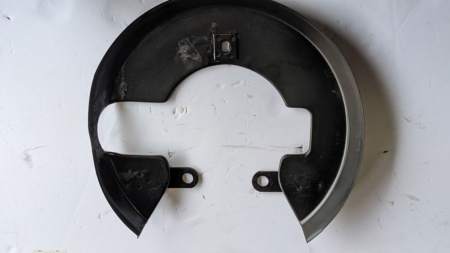 FERRARI 308 81 USA PARTS front BRAKE DISC backing plate  LEFT  108723