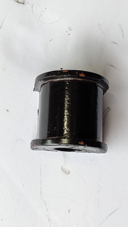 Ferrari FRONT anti  roll bar sway HOLDING BUSHING 108748