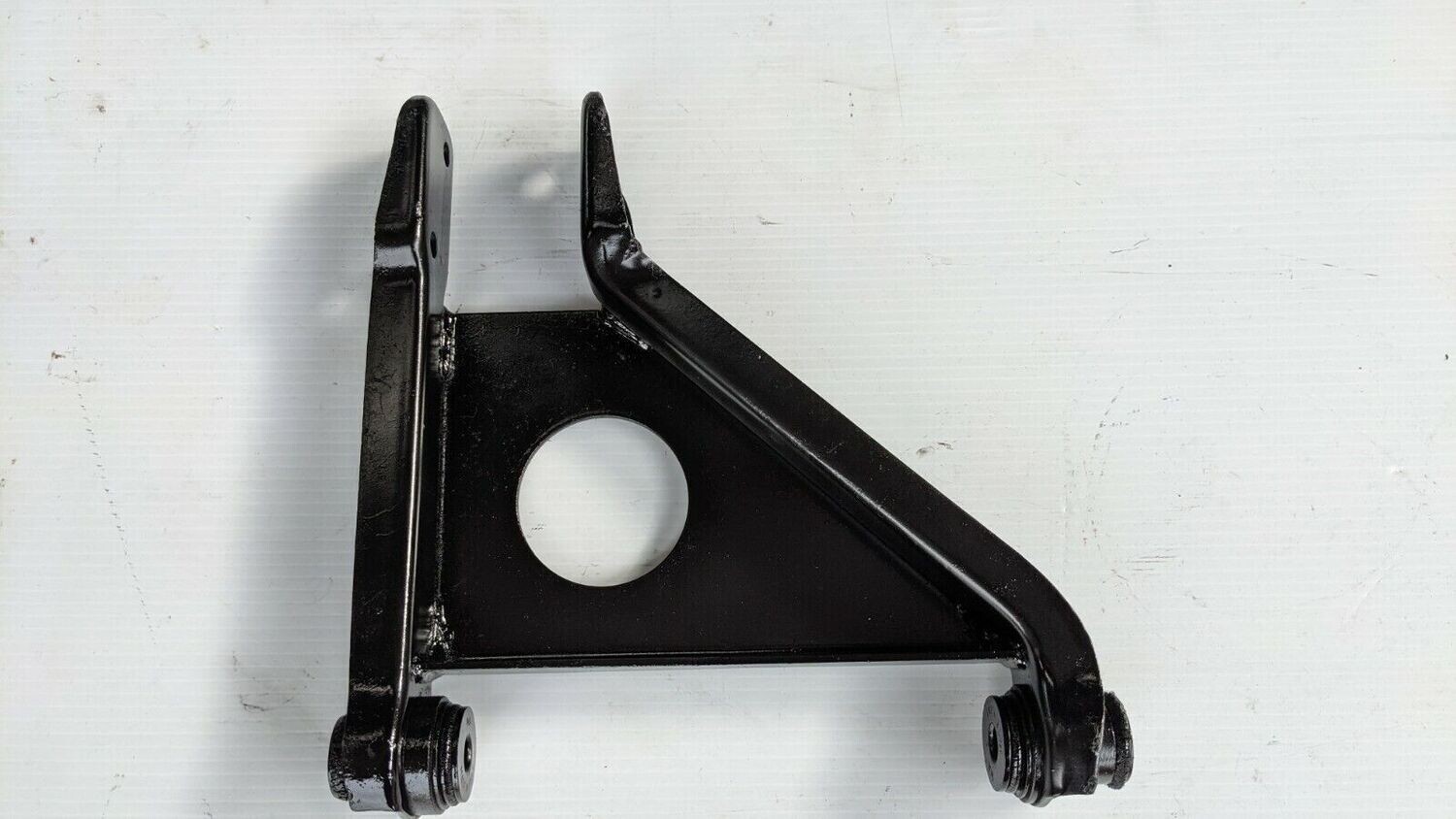 FERRARI 308 PARTS FRONT UPPER CONTROL A ARM RIGHT SIDE LEVER 104392