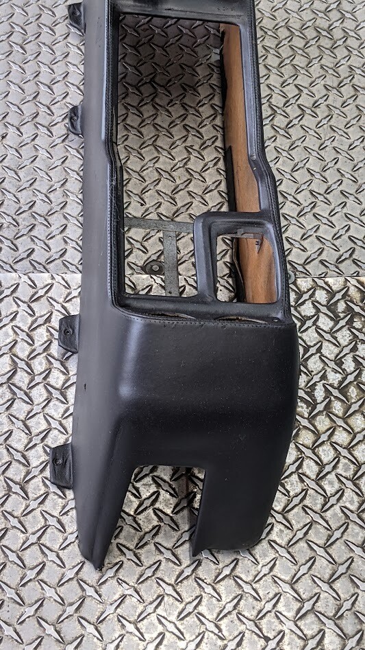 FERRARI 308 PARTS GTS black CENTER CONSOLE TUNNEL ORIGINAL 60037306