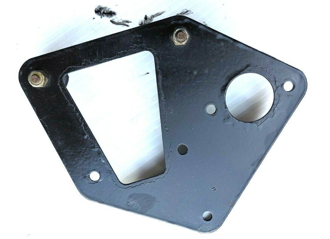 Ferrari 308 FUEL INJECTION PUMP MOUNTING BRACKET PLATE 115513