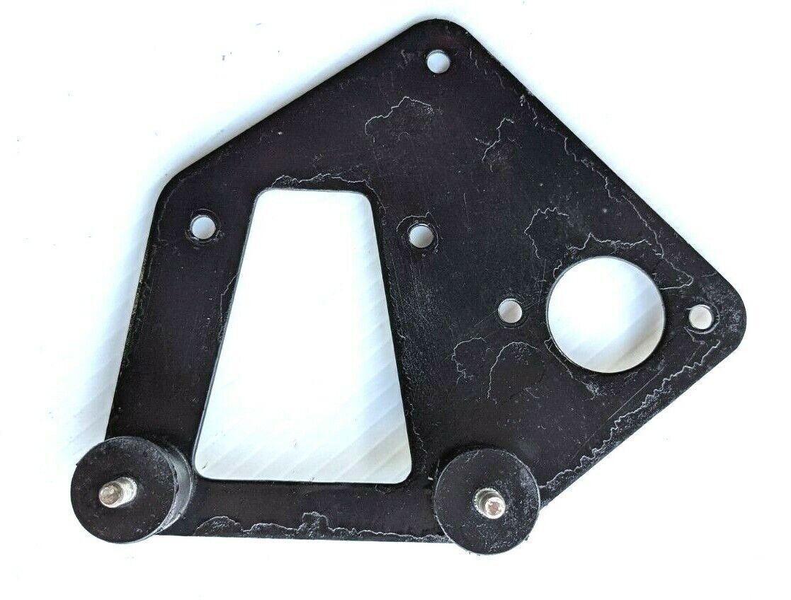 Ferrari 308 FUEL INJECTION PUMP MOUNTING BRACKET PLATE 115513