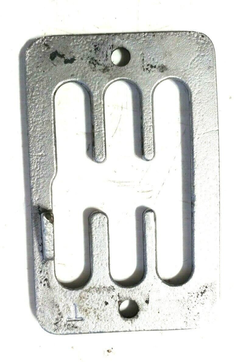 FERRARI 348 PARTS 5 speed manual transmission GATE GUIDE PLATE 148452
