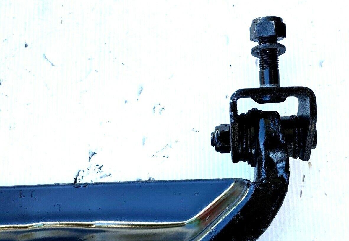 FERRARI 308 PARTS FRONT LOWER CONTROL A ARM LEFT SIDE LEVER 104402