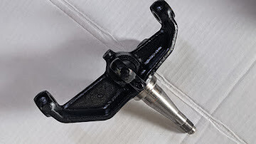 FERRARI 308 PARTS FRONT SPINDLE HUB CARRIER right SIDE 115964