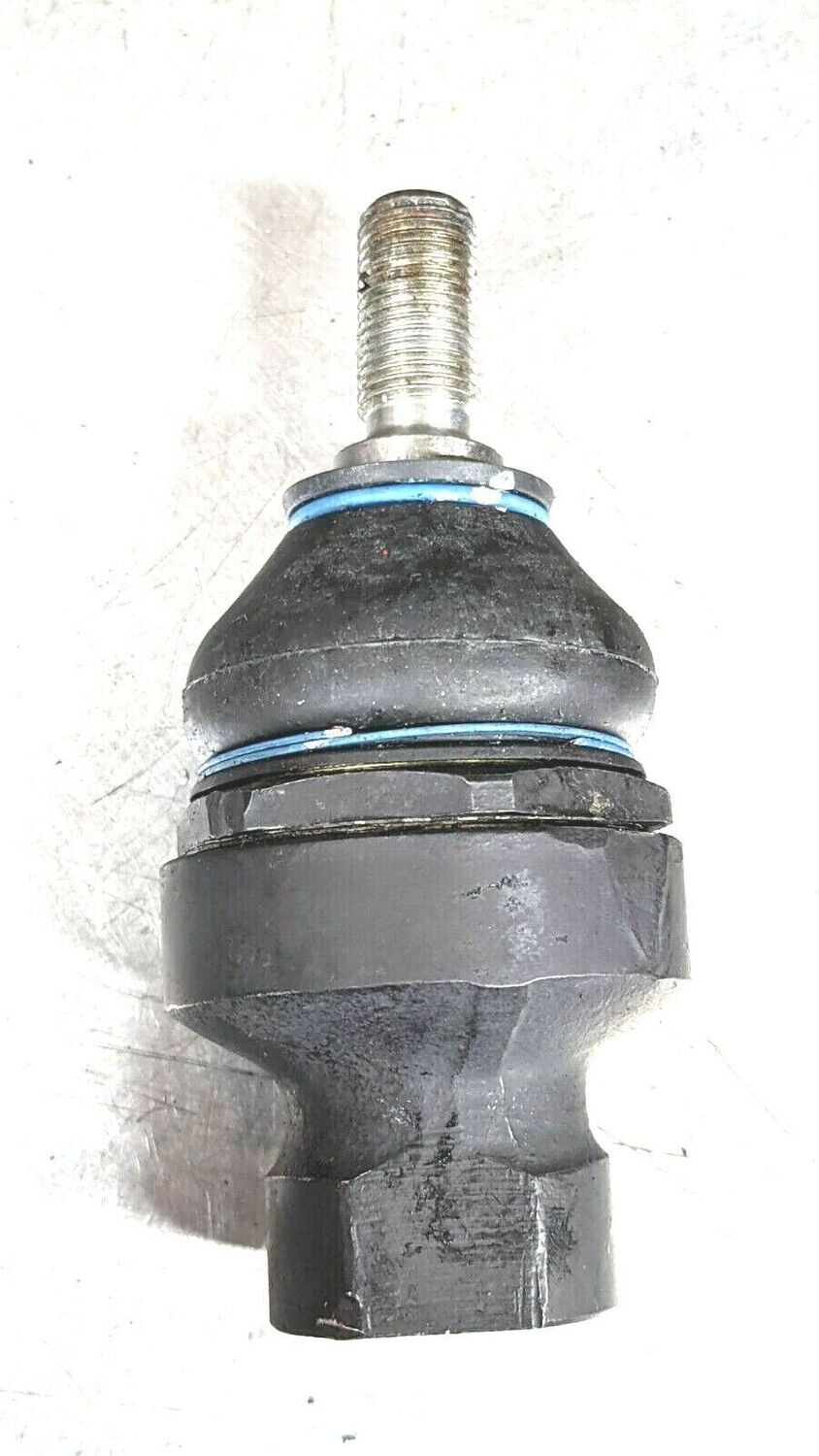 Rolls Royce Silver spur BALLPIN FRONT SHOCK JOINT housing rebuilt UR13265
