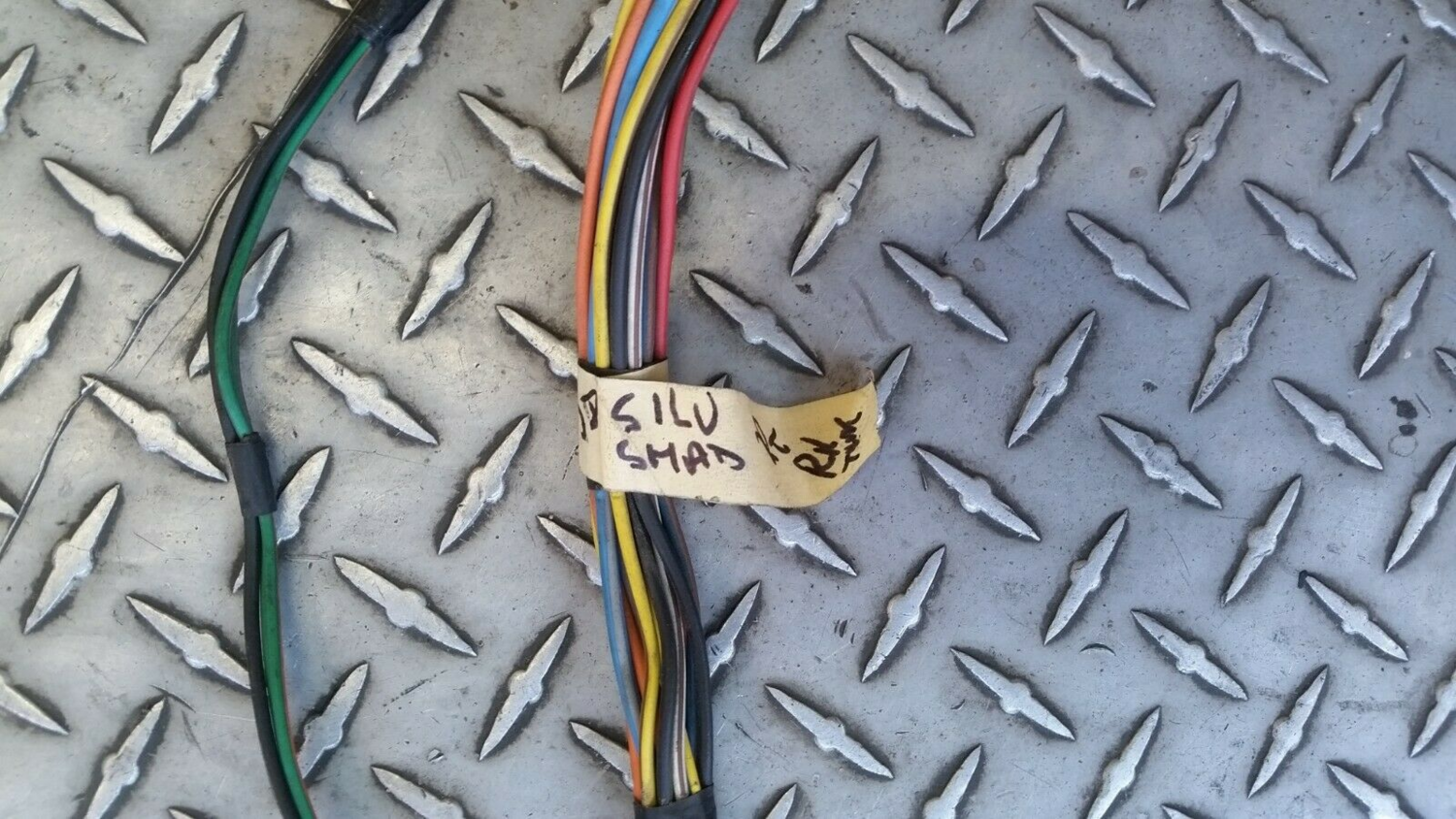 65 to 80 ROLLS ROYCE SILVER SHADOW RIGHT REAR TRUNK WIRING HARNESS CABLES
