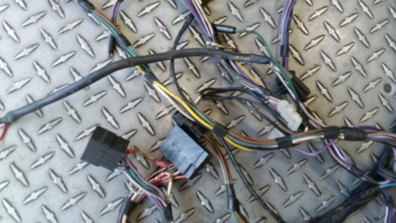 65 to 80 ROLLS ROYCE SILVER SHADOW PART LEFT REAR TRUNK WIRING HARNESS CABLES