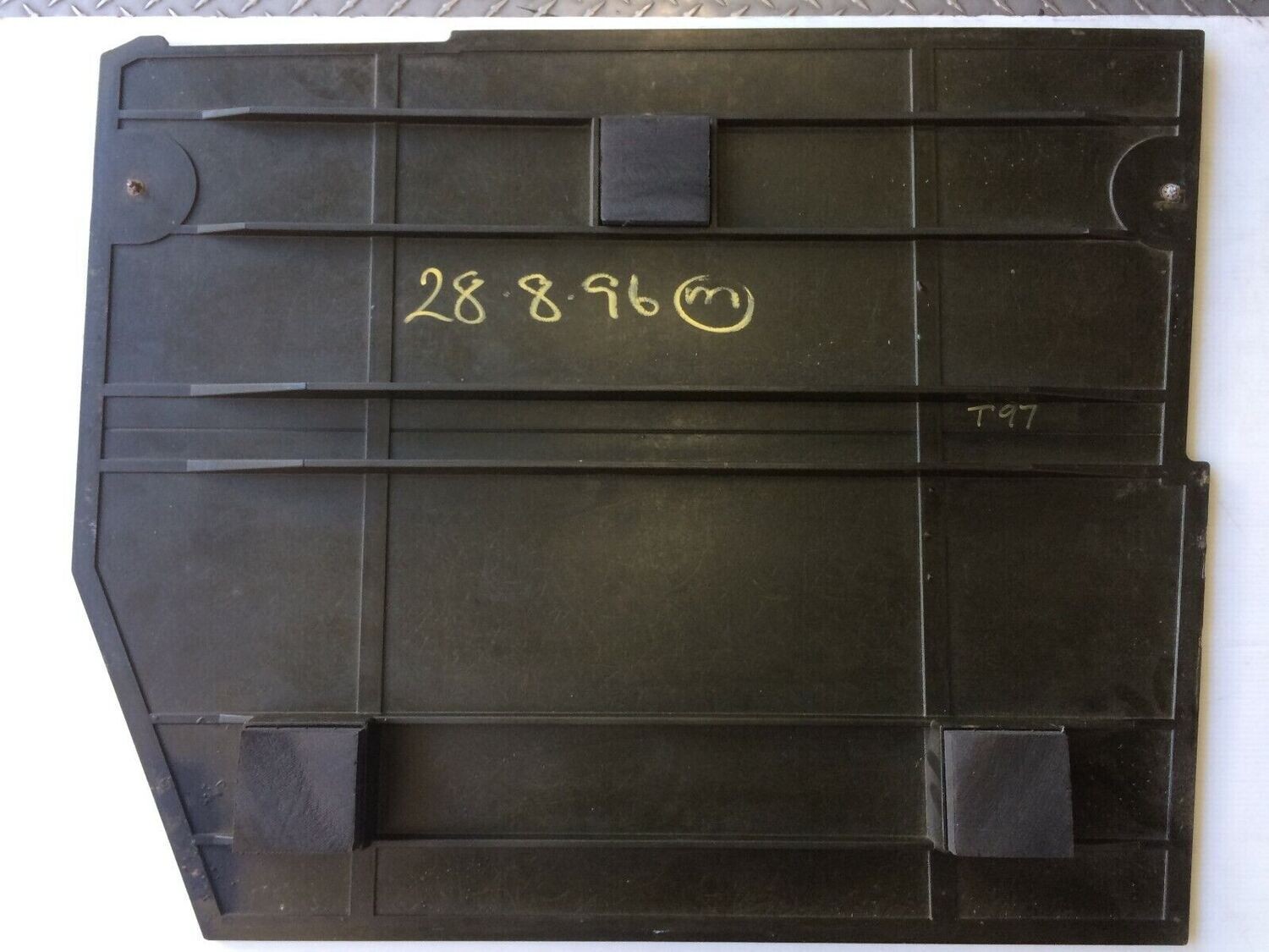 97 BENTLEY TURBO R AIR ROLLS ROYCE SPUR spare TIRE STORAGE LID TRUNK UT12001PD