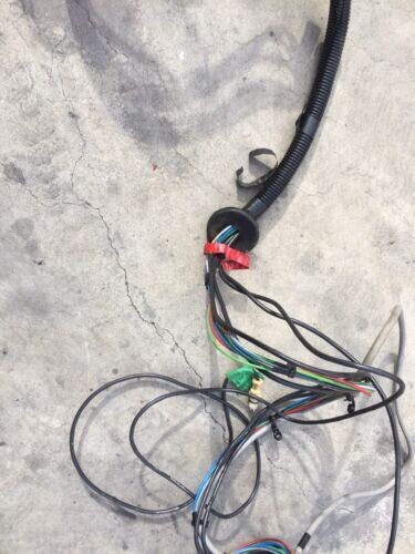 ROLLS ROYCE SILVER SPUR BENTLEY MULSANNE left rear body wiring at ABS unit