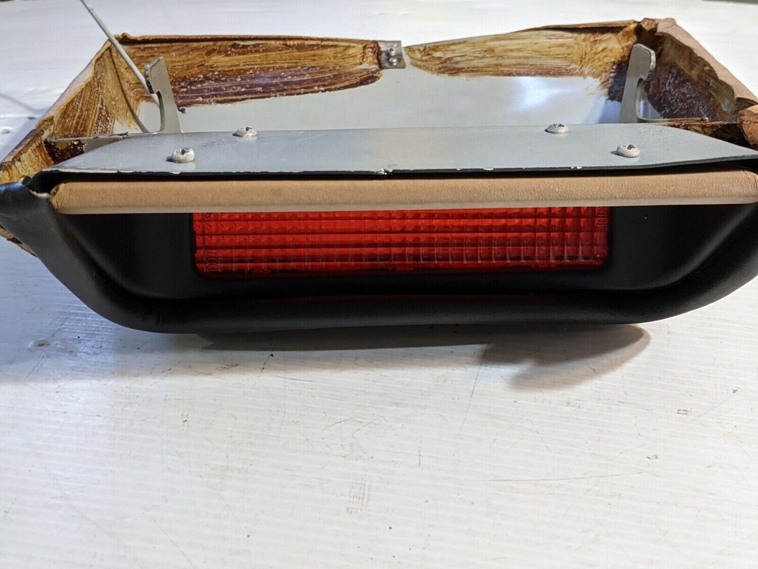 ROLLS ROYCE SILVER SPUR BENTLEY TURBO R REAR 3rd BRAKE LIGHT beige UW21778