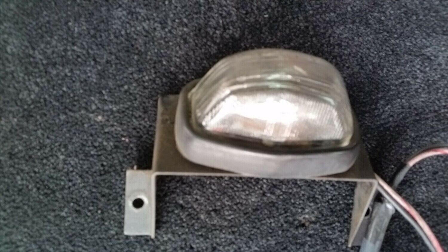 BENTLEY T ROLLS ROYCE SILVER SHADOW SPUR HOOD BONNET ENGINE BAY LIGTH