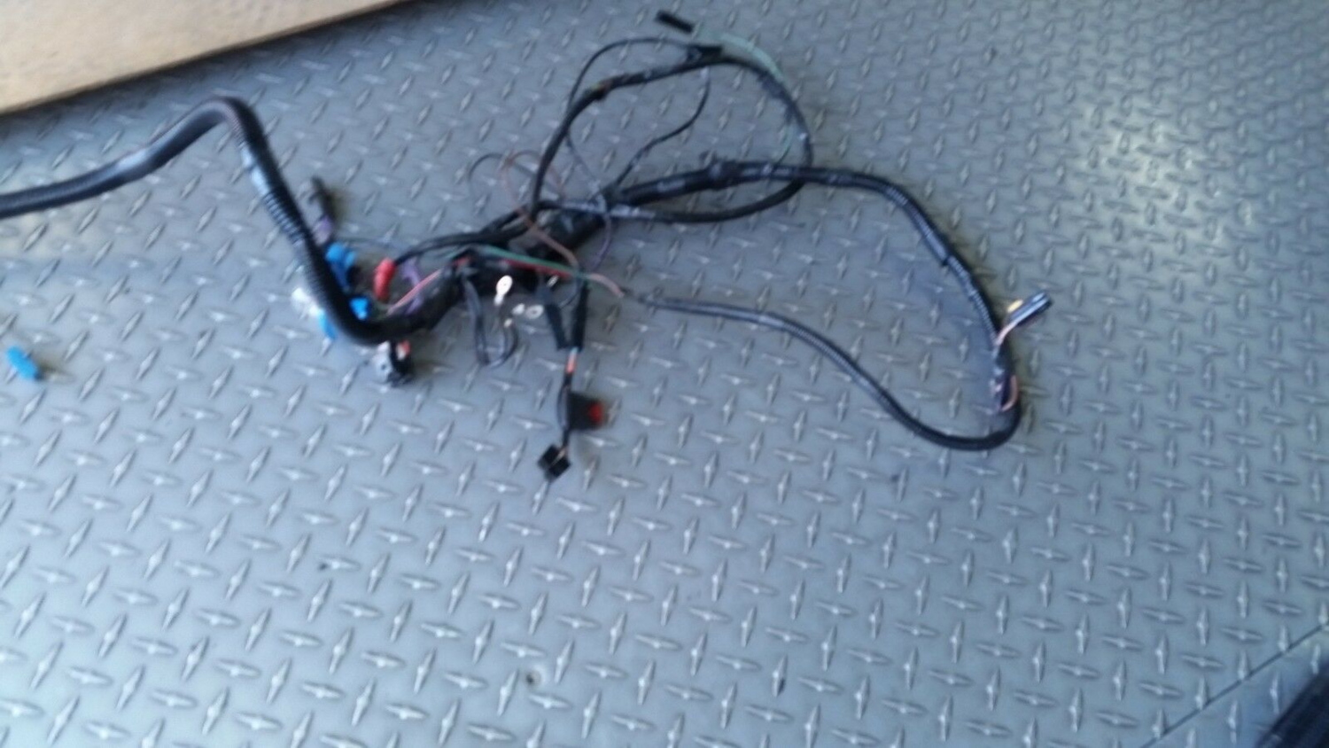 96 97 98 99 ROLLS ROYCE SILVER SPUR left side loom front TO back wiring harness