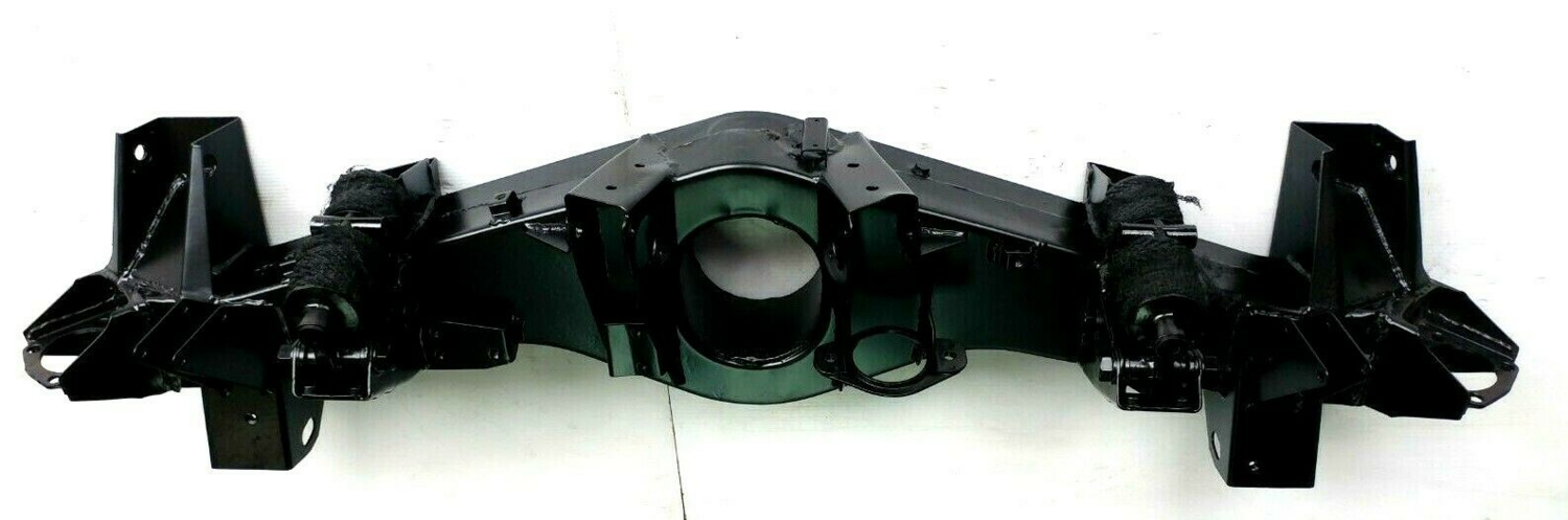 Rolls Royce Silver Shadow Corniche REFURBUSHED rear subframe crossmember UR20495 and left arm