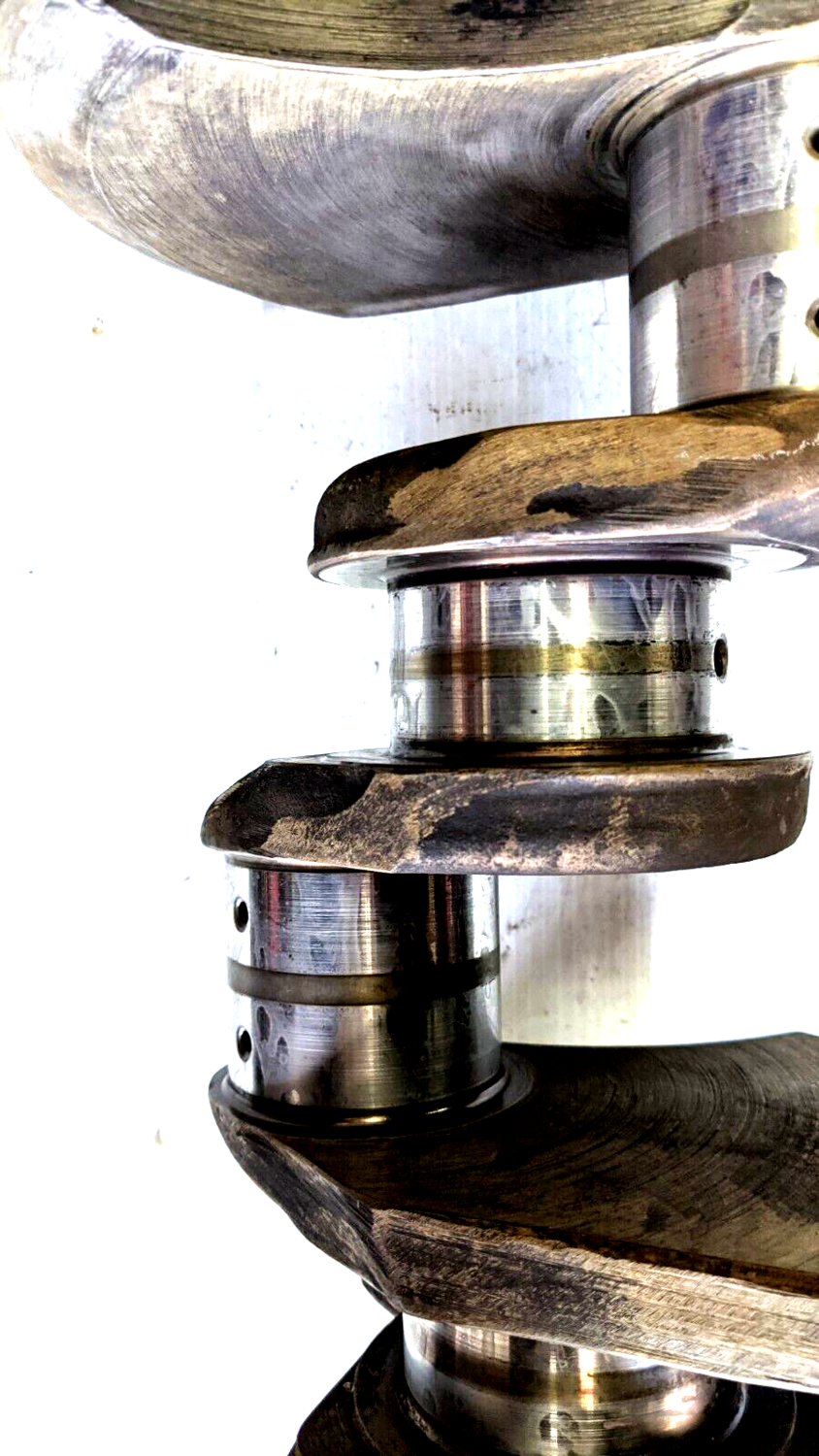 1966 Rolls Royce Silver Shadow engine crankshaft in good condition UE31298