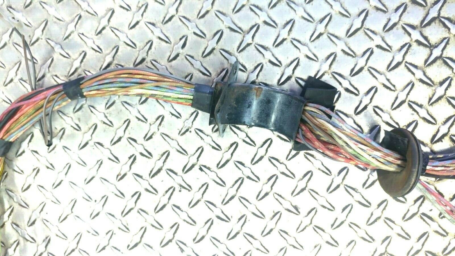 65 to 80 ROLLS ROYCE SILVER SHADOW LEFT FRONT DOOR WIRING HARNESS CABLES