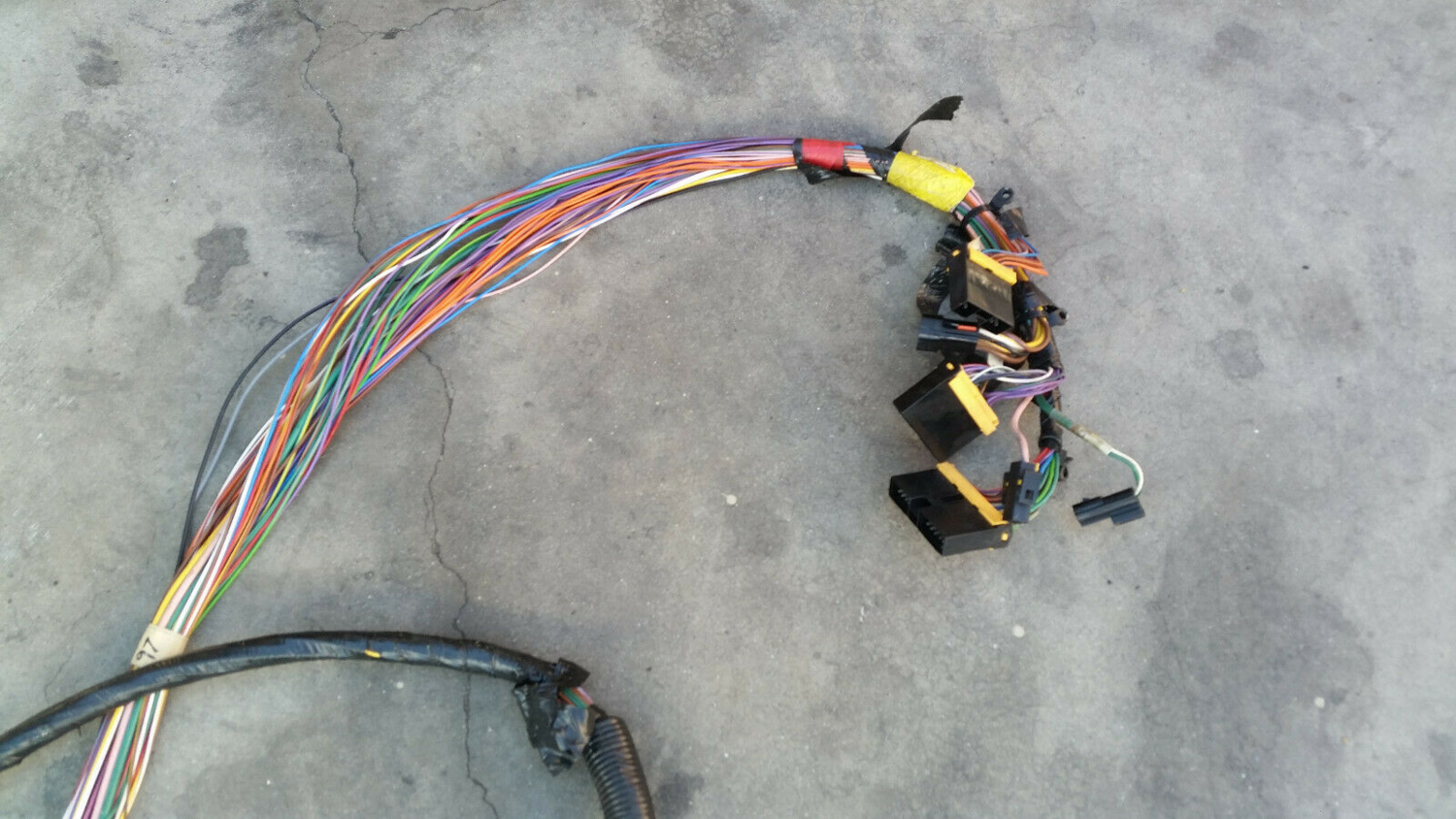 96 97 98 99 BENTLEY TURBO R right REAR TRUNK SIDE WIRING harness wires w relays