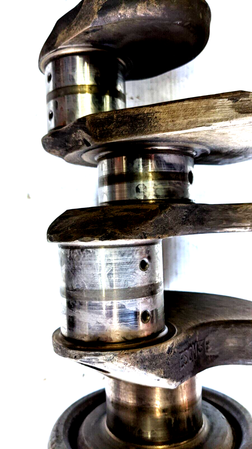 1966 Rolls Royce Silver Shadow engine crankshaft in good condition UE31298