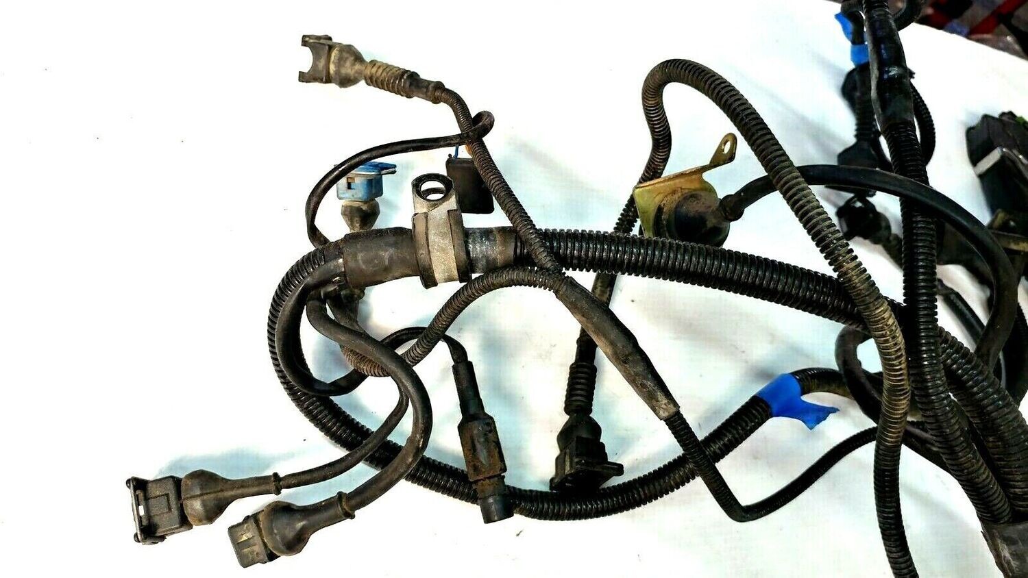 FERRARI 348 PARTS  fuel injection engine harness left side 143207