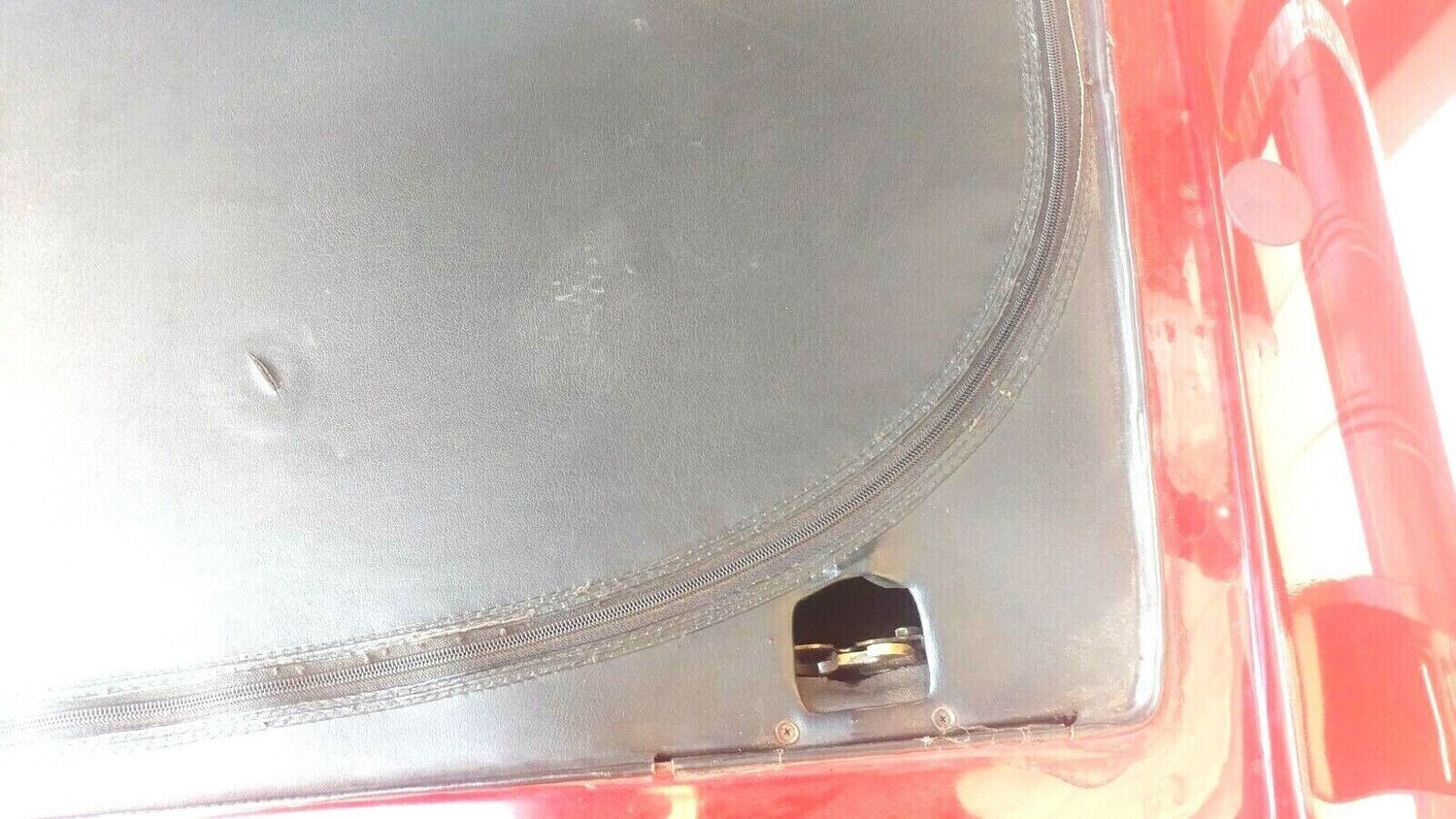 FERRARI 308 PARTS GTS rear trunk luggage COMPARTMENT COVER WITH ZIPPER 60114808