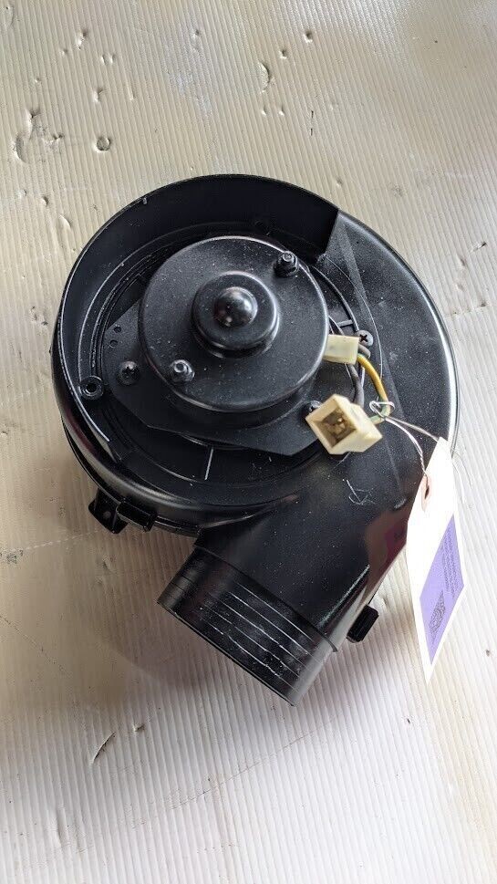 FERRARI 308 PARTS GTS FRONT HEATER BLOWER RT SIDE 60658600