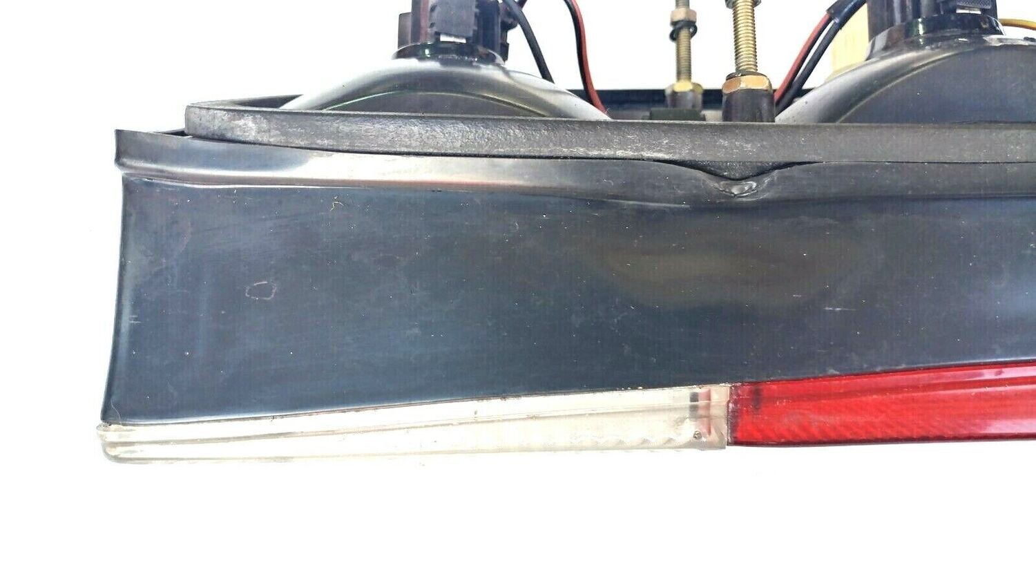 FERRARI 348 PARTS  LEFT TAIL LIGHT BRAKE LIGHT ASSEMBLY 140419