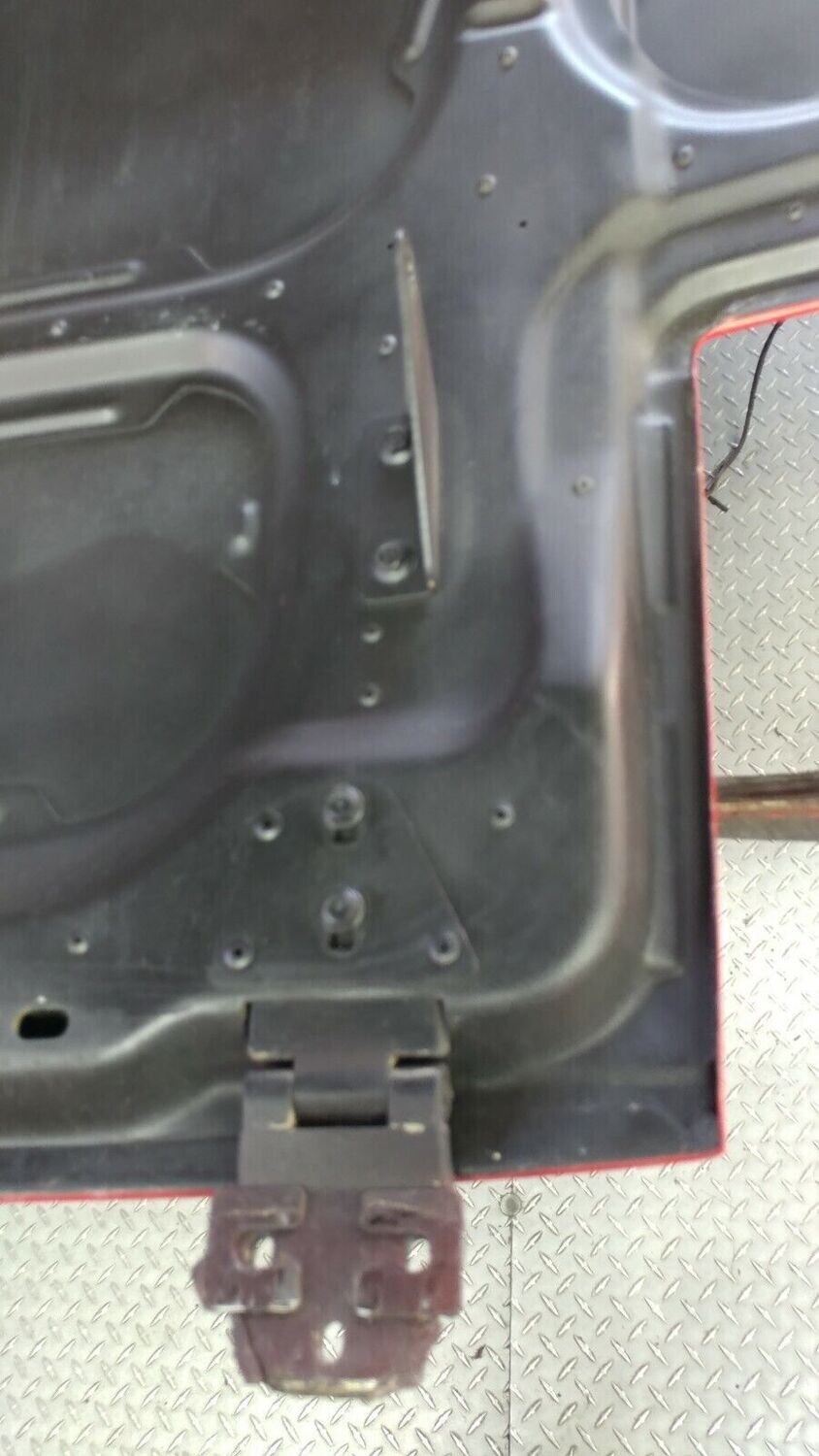 FERRARI 348 PARTS  RIGHT FRONT HOOD BONNET 64304800