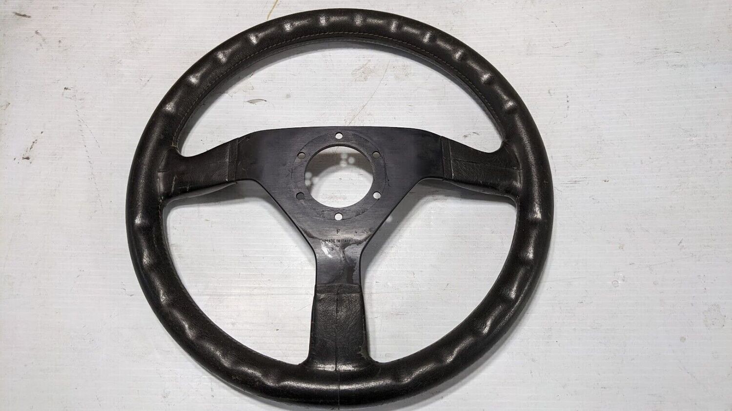 FERRARI 308 PARTS GTS PART black STEERING WITH HORN BUTTON 116603