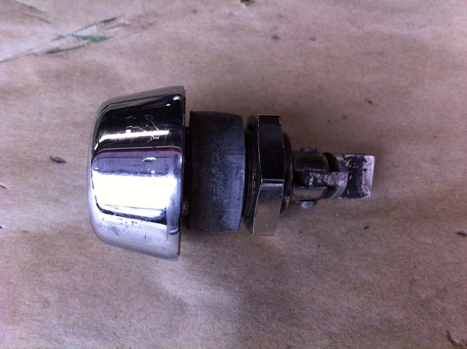 65 - 80 ROLLS ROYCE SILVER SHADOW CHROME DOOR LOCK