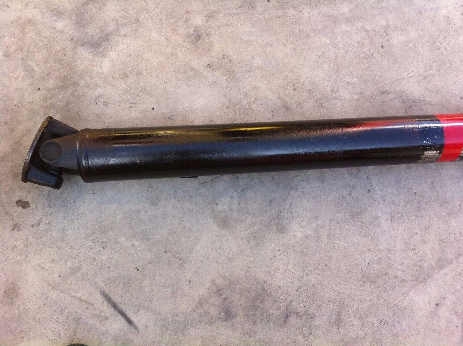 65 - 80 ROLLS-ROYCE SILVER SHADOW DRIVE SHAFT SWB UG13050