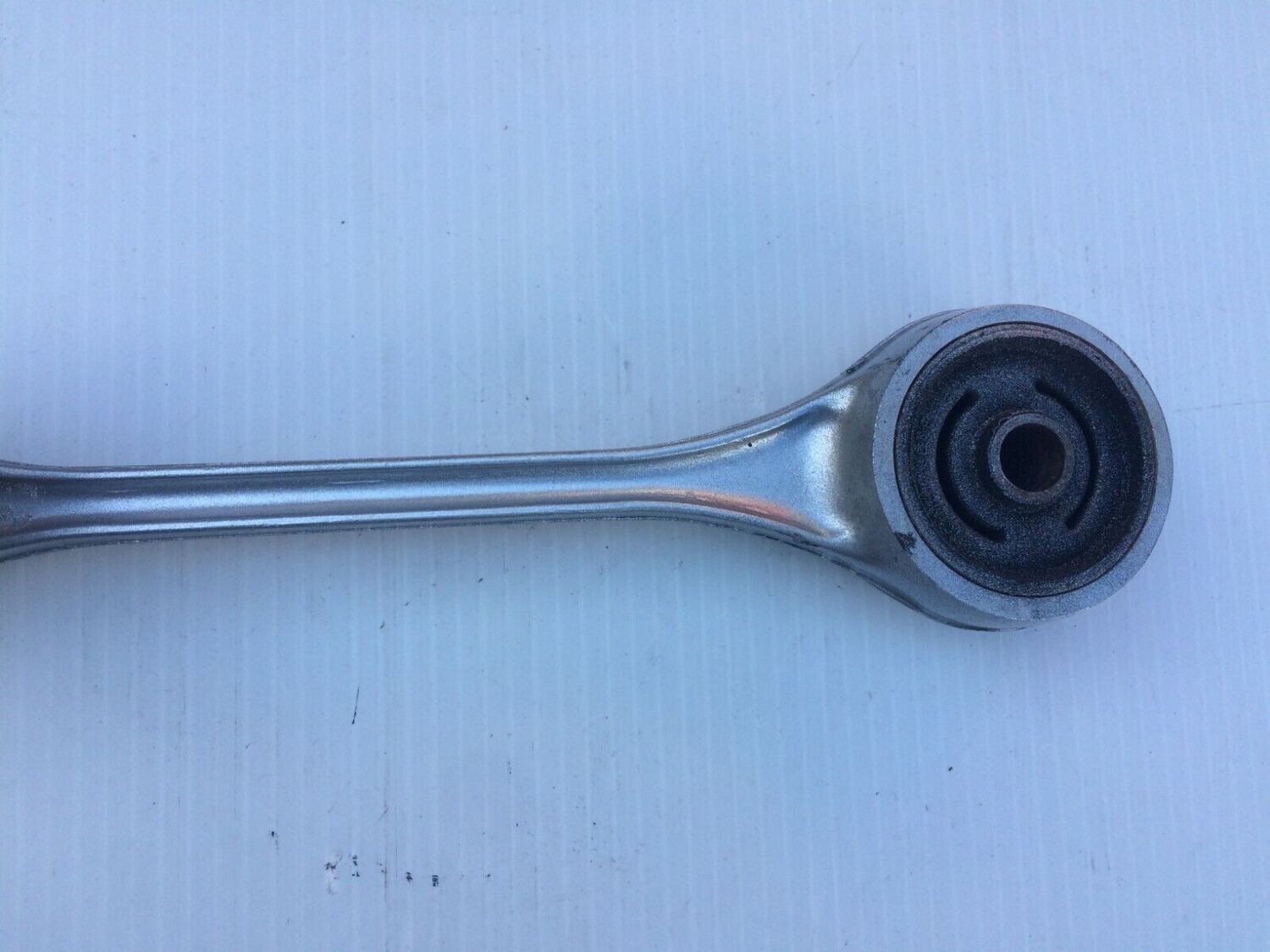 81 to 83 ROLLS ROYCE SILVER spirit SPUR ENGINE motor MOUNT TRACK ROD