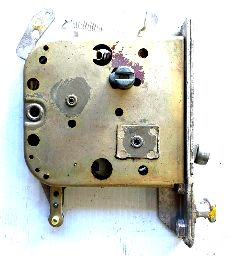 65 - 80 ROLLS ROYCE SILVER SHADOW left DOOR LOCK LATCH REAR UB32472